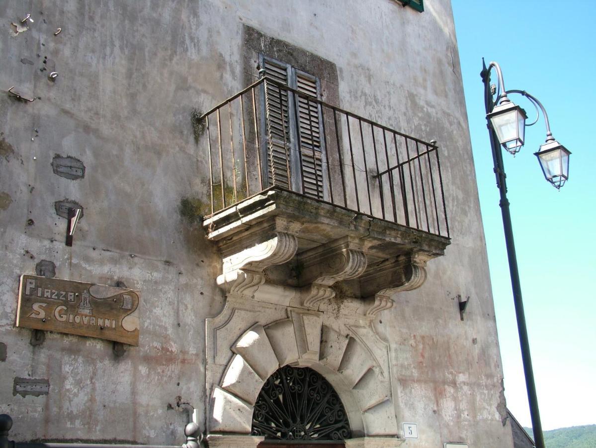 Casa Matilda Casa Vacanze Castel di Tora Esterno foto